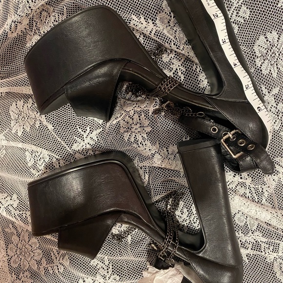 Dolls Kill Gothic Dagger Heels - Picture 5 of 7